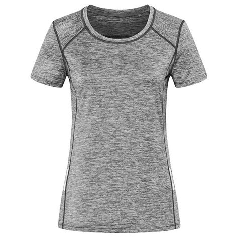 Športové oblečenie z polyesteru