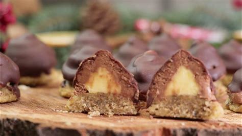 Príprava čokoládového krému na likérové špičky