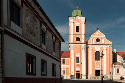 História bernardína v kláštore