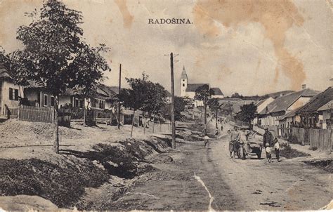 obec Radošina