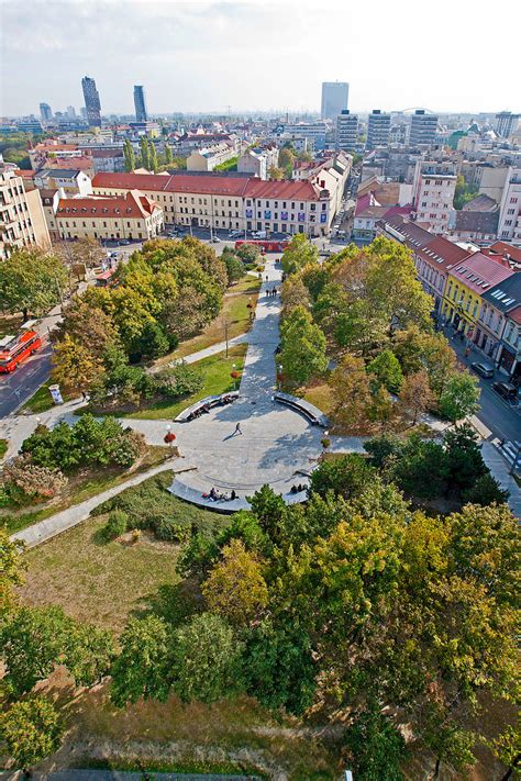Ilustračná fotografia parku v meste