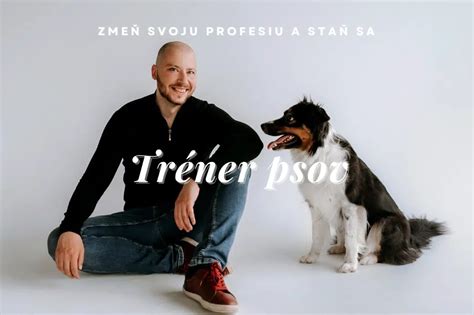 Pes na cvičisku s trénerom