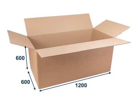 Kartónová krabica s otvormi pre interaktívnu hru mačky