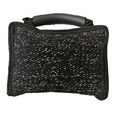 Tabuľka s odporúčanými hračkami na hryzenie pre psov