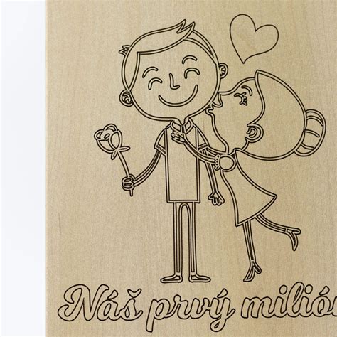 Svadobný pár žartujúci