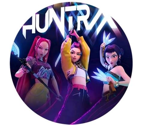 Jedlý obrázok s mačkou a psom na tortu