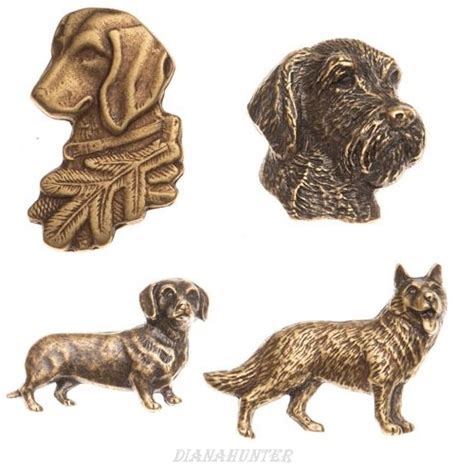 Rôzne typy nálepiek s motívom psa