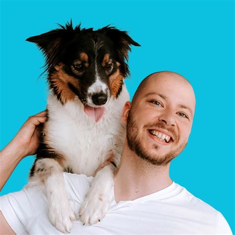 Pes s majiteľom pri pozitívnom tréningu