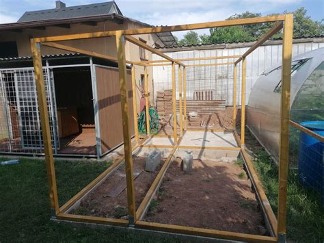 schéma údržby voliéry