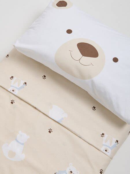 Rôzne druhy posteľnej bielizne s motívom psa