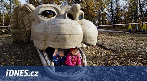 Ilustrácia zobrazujúca Falca a draka zo Nekonečného príbehu; grafická stabilita farieb a odkaz na pôvodný dizajn