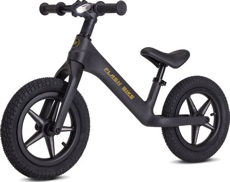 Detské odrážadlo s rôznymi typmi kolies