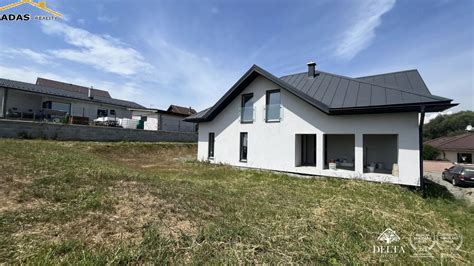 Mapa sa nachádza východne od Prešova: potenciálne lokálne inzeráty na predaj šteniatok