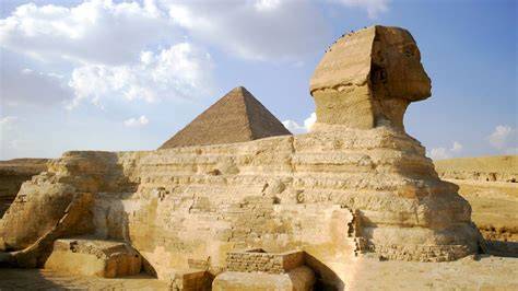 Mapa lokalít pyramíd v Egypte a ich typické umiestnenie